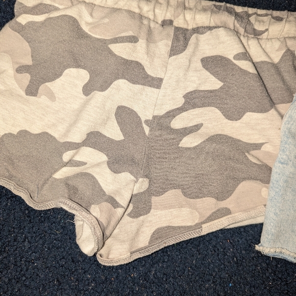 GAP Denim & Old Navy Girl's shorts size 8 bundle - Picture 8 of 10